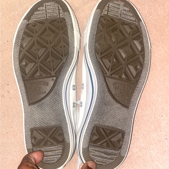 Low Rise Converse - Picture 3 of 3